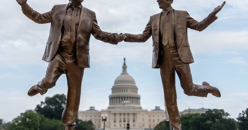 Statue of Trump holding hands with Epstein removed