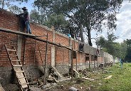 Un 60 por ciento de avance en la construcción de muro perimetral en la primaria “Justo Sierra”