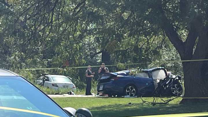 NE OKC crash leaves 2 dead, 1 injured