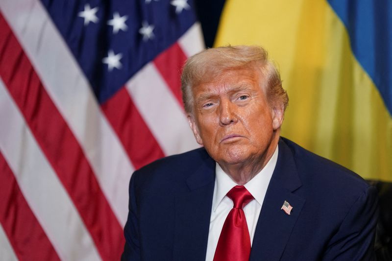 Behind bullish comments, some see Trump walking away from Ukraine