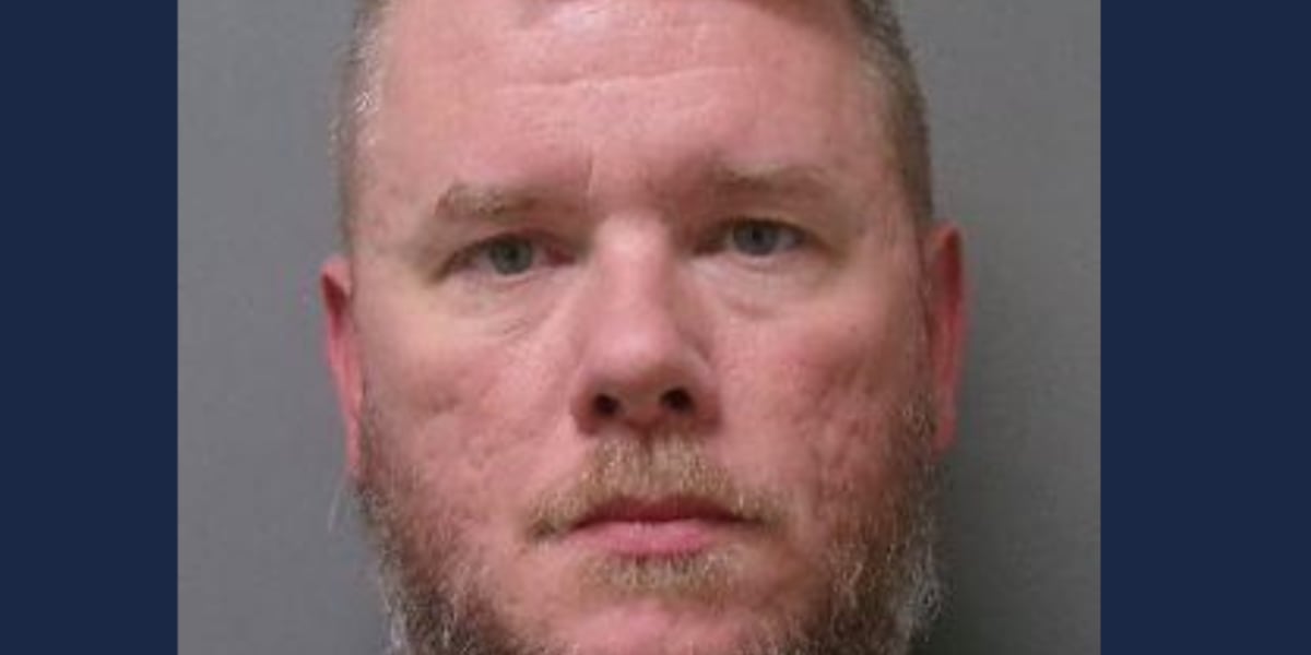 Monroe police Officer accused of sex crimes