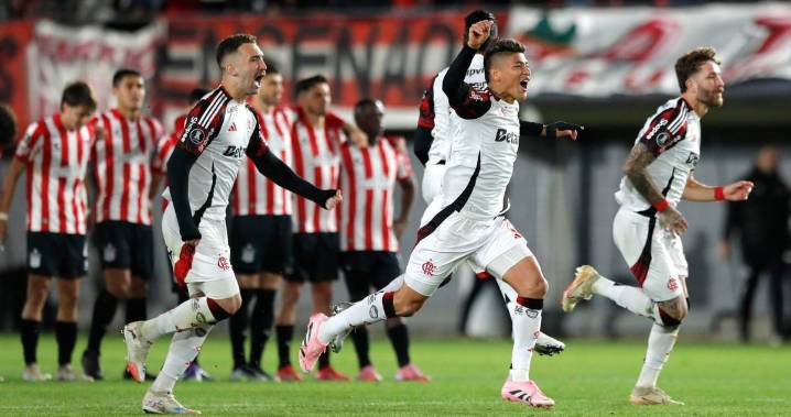 Flamengo cayó con Estudiantes pero avanzó a ’semis’ de Libertadores en penales: va contra Racing Club