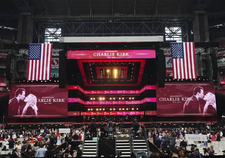 Trump will lead high-profile lineup honoring Charlie Kirk at Arizona service