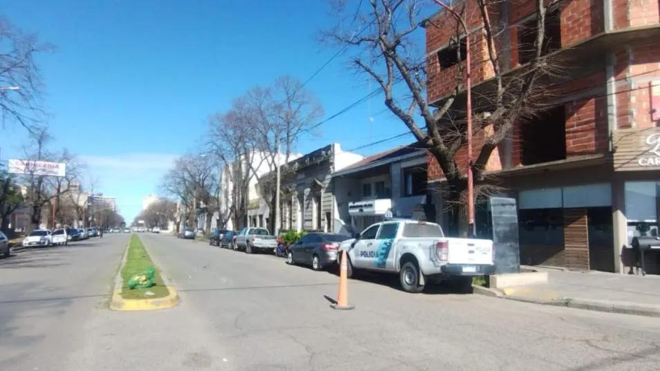 HOY LUNES POR LA MAÑANA. Guiaba una motocicleta y embistió a una peatona