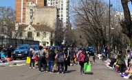 Protesta de manteros frente a Gobernación complica el tránsito en el Centro