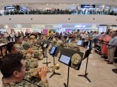 Disfrutan familias tabasqueñas un paseo musical con la Banda de la VII Región Militar