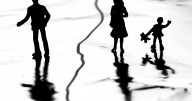Ex-etiquette: Her dating is making him crazy