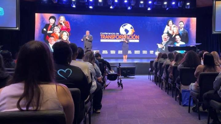 Hispanic Leadership conference held in Polk County