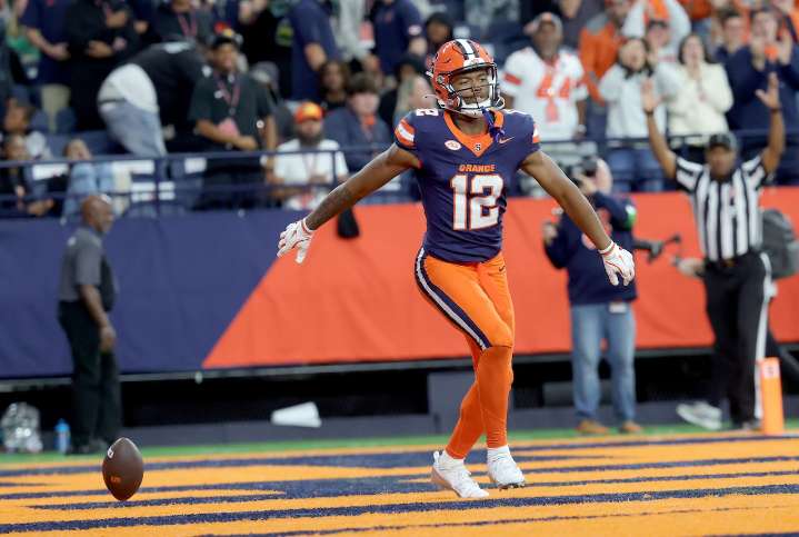Syracuse WR Justus Ross-Simmons suffers right