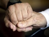 Woman who injured Ottawa seniors gets conditional discharge