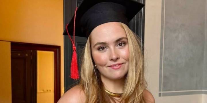 La princesa Amalia de Holanda inicia su formación militar y se convierte en la primera mujer de la Casa Real neerlandesa en incorporarse a las Fuerzas Armadas