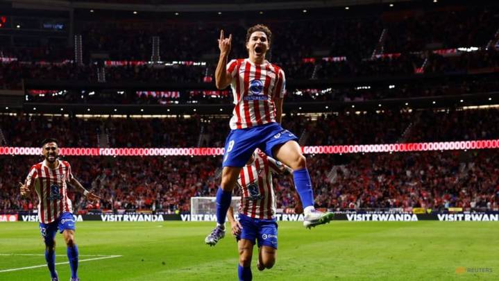Atletico fightback against Rayo Vallecano thanks to Alvarez's hat