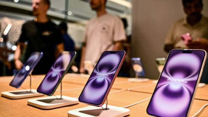 Un ‘iPhone Air,’ aumentos de precio e IA: Qué esperar del evento más grande del año de Apple