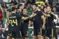 ¡De último minuto! Santi Giménez evita derrota de México con golazo