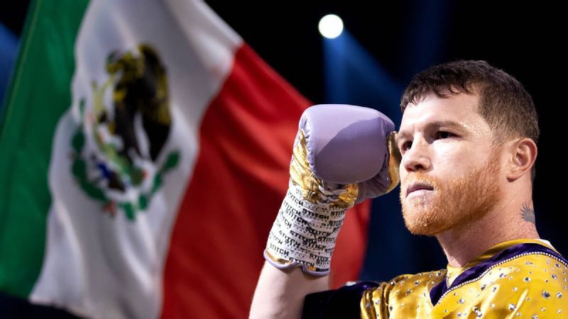 ¿Cuántas veces peleó Canelo en la misma noche de un evento UFC?
