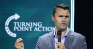 Quién era Charlie Kirk, el autor y activista cercano a Trump que fue baleado en una universidad de Utah