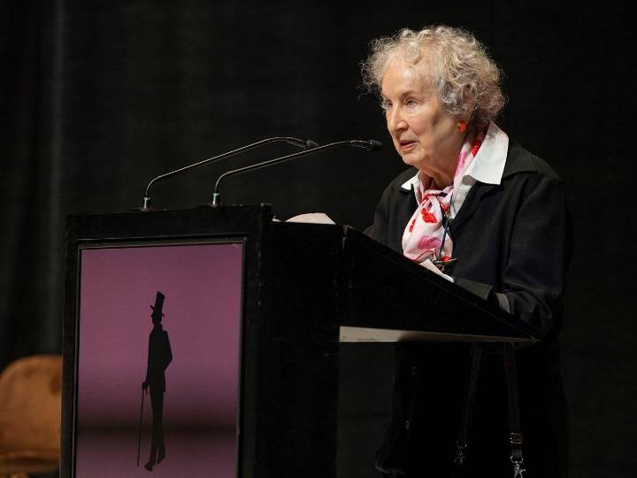 Margaret Atwood takes aim at Alberta school library book ban