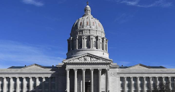 Missouri lawmakers pass GOP redistricting plan backed by Trump