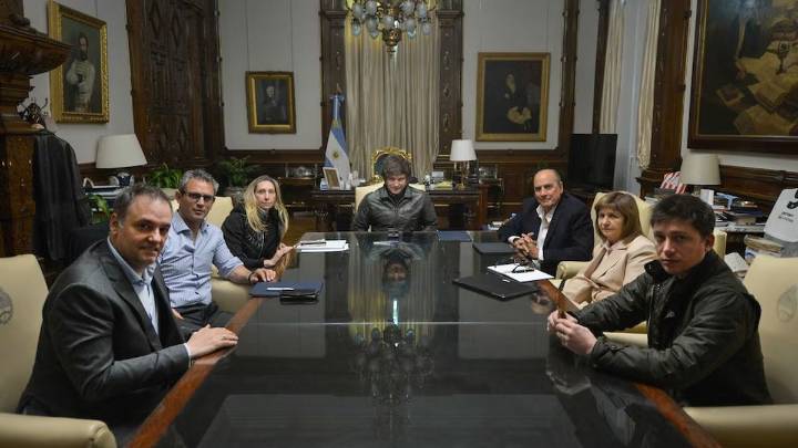 La Mesa Política Nacional se reúne en Casa Rosada