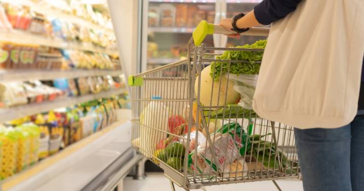 Estos son los horarios de los supermercados y malls para la semana de Fiestas Patrias