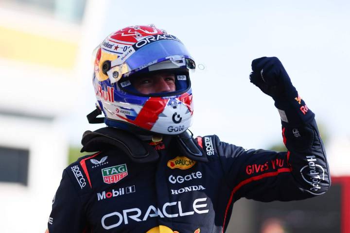 Max Verstappen sets fastest lap in F1 history to claim Italian GP pole