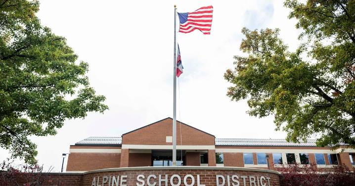 Opinion: Should we be concerned about Utah's large school districts?