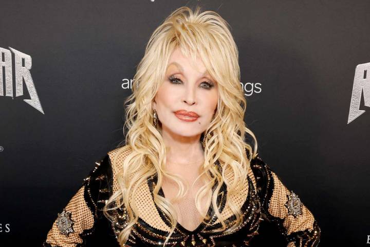 Dolly Parton Postpones Vegas Concerts by Almost a Year Due to ‘Health Challenges’