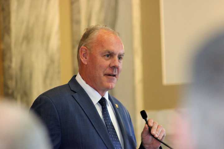 Zinke staff offers mobile office hours in Western district counties
