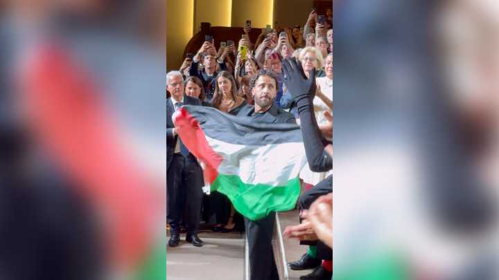 23-minute standing ovation at Hind Rajab film premiere