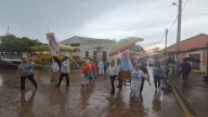 Vecinos de Rosario peregrinan hasta Cacalotán para que la Virgen de Loreto interceda por la paz en Sinaloa