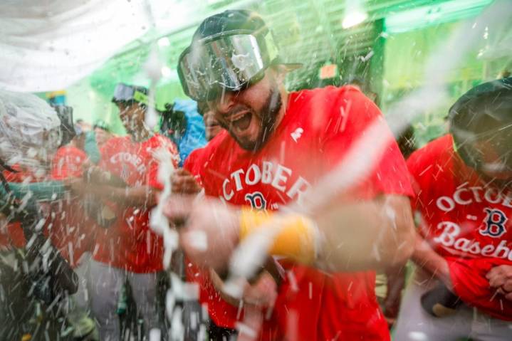 Red Sox rally from a 3-run deficit to walk off the Tigers and secure a playoff spot – Winnipeg Free Press