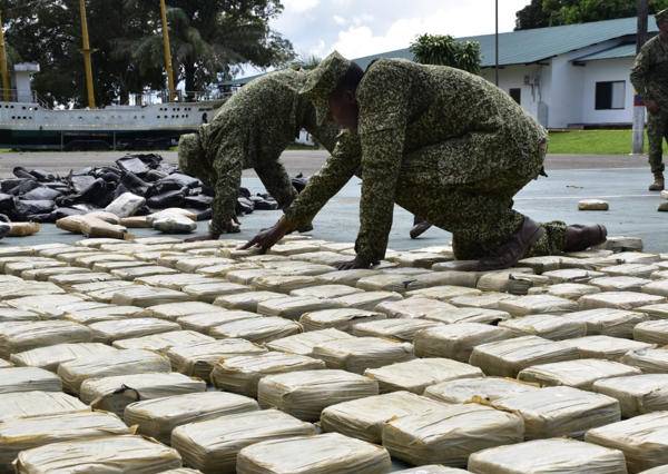 Autoridades colombianas incautan 3,5 toneladas de marihuana cerca de la frontera con Perú