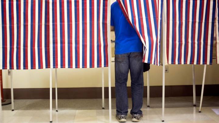 DOJ sues Maine and Oregon for voter rolls