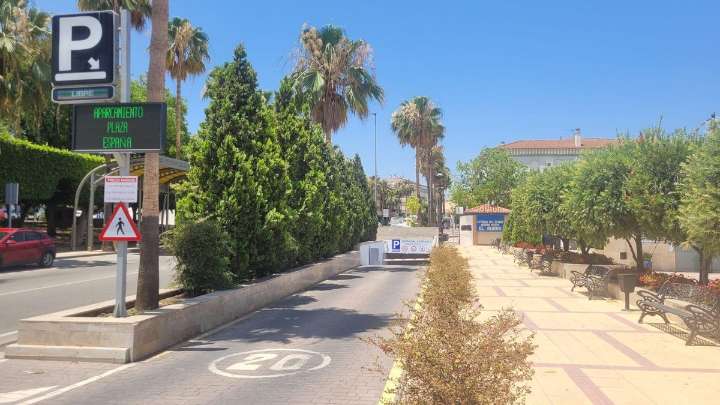 Alhaurín de la Torre ampliará este octubre el horario de la zona azul