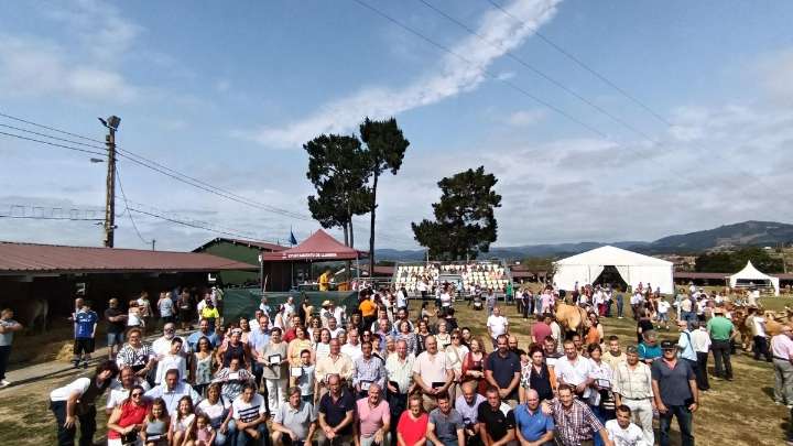 Los ganaderos de Llanera agradecen la participación en el homenaje a los pioneros del concurso de ganado: "Orgullosos del mundo rural"