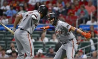 Gigantes derrota a Cardenales de San Luis por 8-2 con jonrones de Devers y Adames