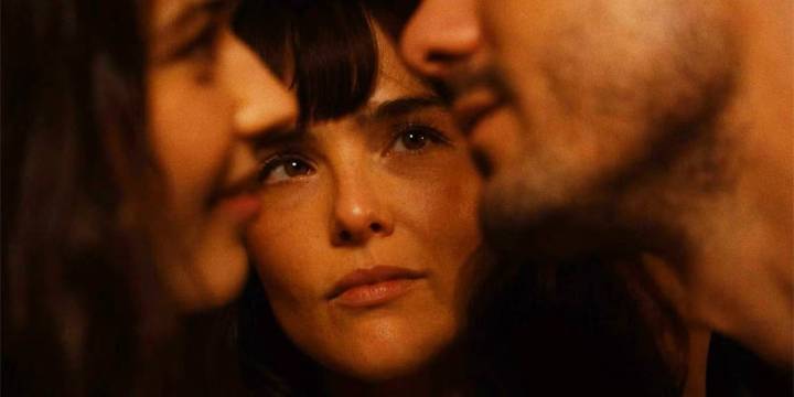 'The Threesome' Review: An Unexpectedly Heartfelt Romantic Dramedy