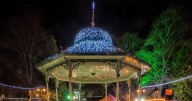 Peak District town's Victorian Christmas market returns with 200 stalls this year