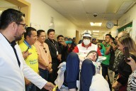 El milagro de un venezolano en Ecuador: más de tres años en UCI y hoy vuelve con su familia