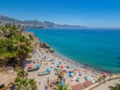 La playa de Mallorca que guarda un patrimonio único y alojó a Grace Kelly, Chaplin y Churchill