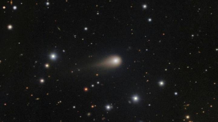 La creciente cola del cometa y visitante interestelar 3I/ATLAS revela parte de su origen