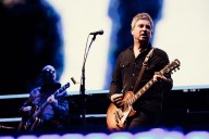 Reunited Oasis returns with a roar of hits at the Rose Bowl in Pasadena