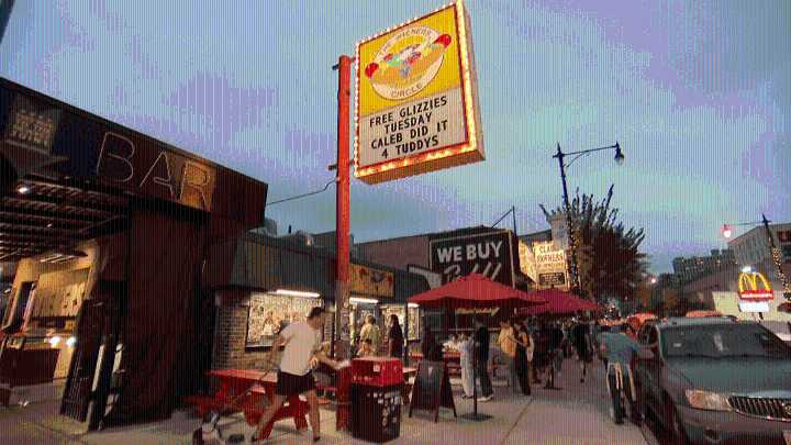Caleb Williams’ dog Supa arrives for Wieners Circle hot dog giveaway