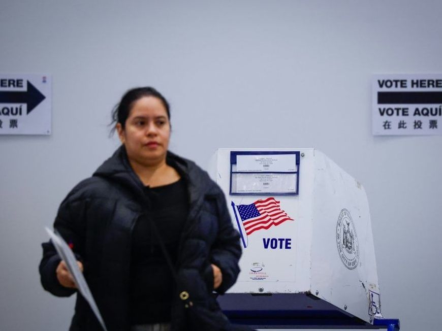 U.S. woman charged with registering her dog to vote