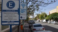Buscan liberar espacios reservados por la alarmante falta de estacionamiento en la ciudad de Neuquén