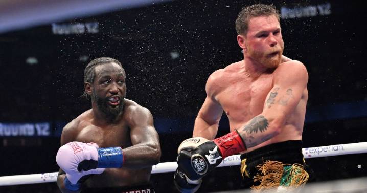 El fin de una era en el boxeo: Crawford derrotó a Canelo Álvarez y le arrebató los cuatro títulos
