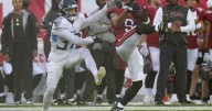 Titans sign veteran safety Amani Hooker to a multi