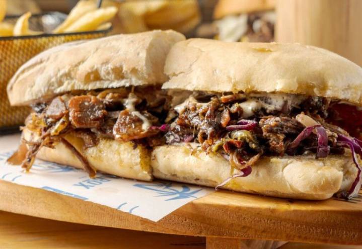 Santa Rosa celebra la primera edición de la “Fiesta del Sándwich al Estilo Puntano”