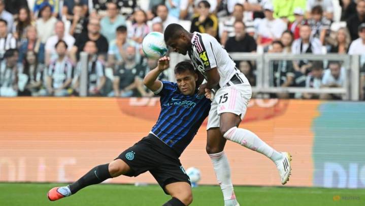 Inter's Martinez faces fitness test ahead of Ajax clash