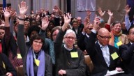 37 Episcopalians Remaining On Planet Vote To Stop Using Male Pronouns For God